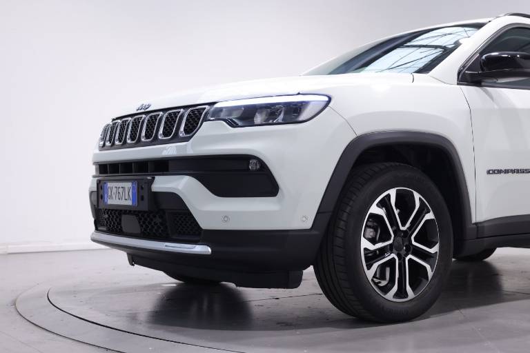JEEP Compass 11