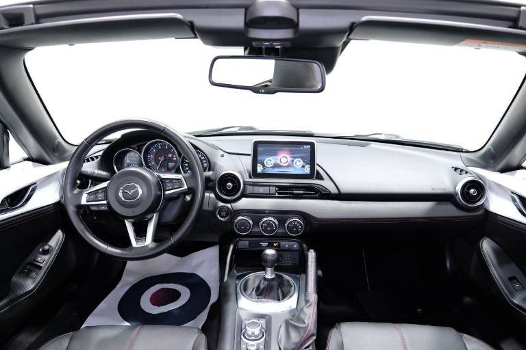 MAZDA MX-5 9
