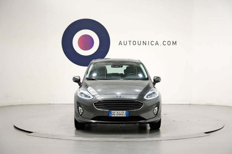 FORD Fiesta 2