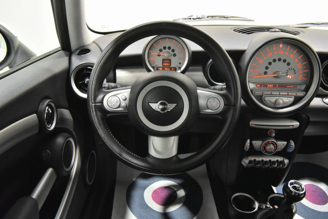 MINI Cooper Clubman 21