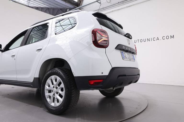 DACIA Duster 37