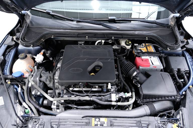 FORD Focus 64