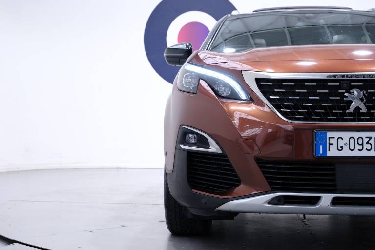PEUGEOT 3008 56