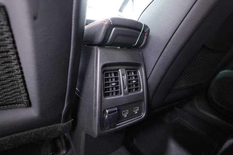 RENAULT Captur 37