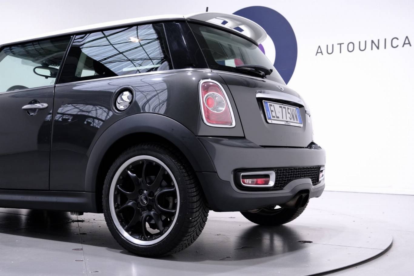 MINI Cooper S 18