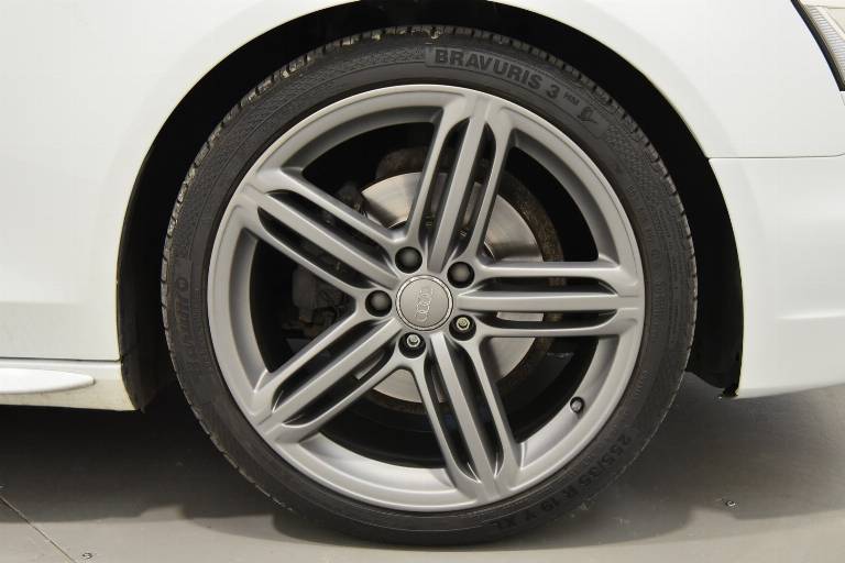 AUDI A4 34