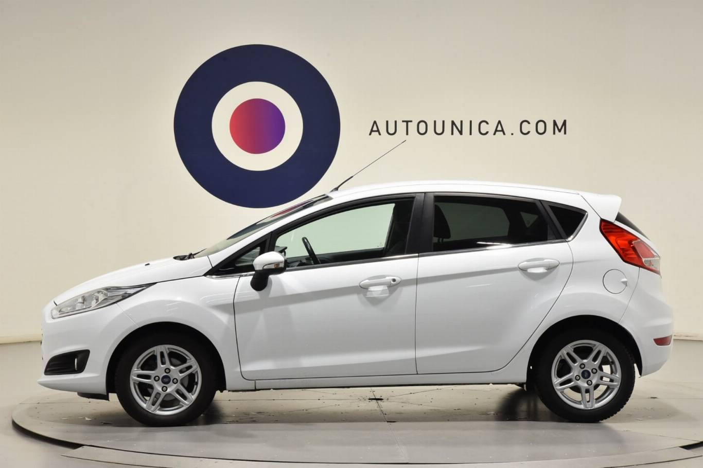 FORD Fiesta 12