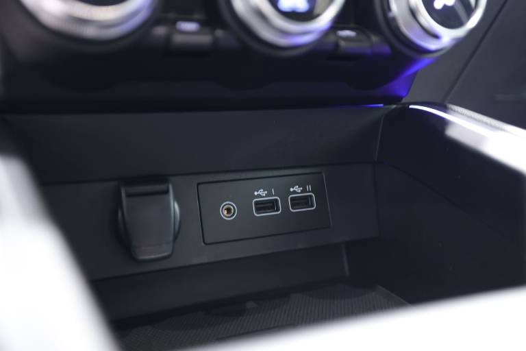 RENAULT Clio 32