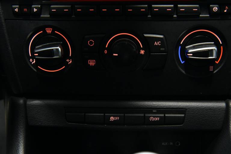 BMW X1 9