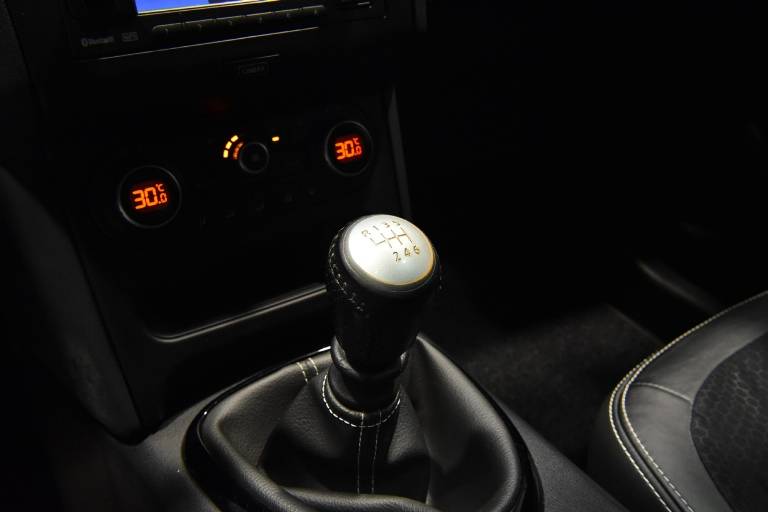 NISSAN Qashqai 10