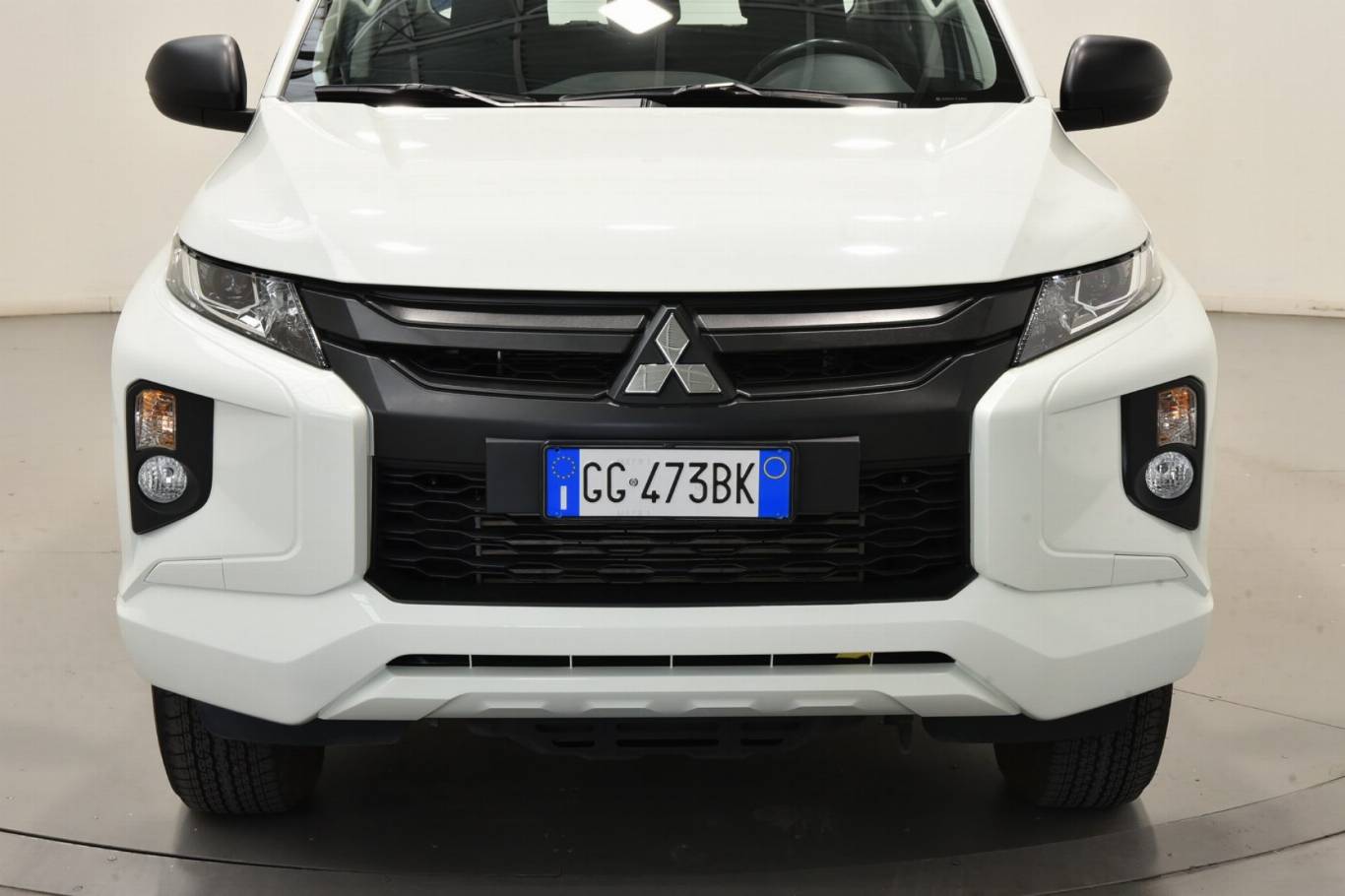 MITSUBISHI L200 14