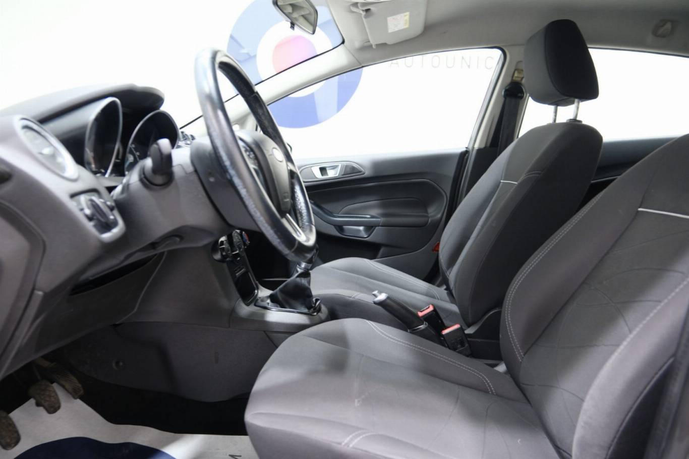 FORD Fiesta 21