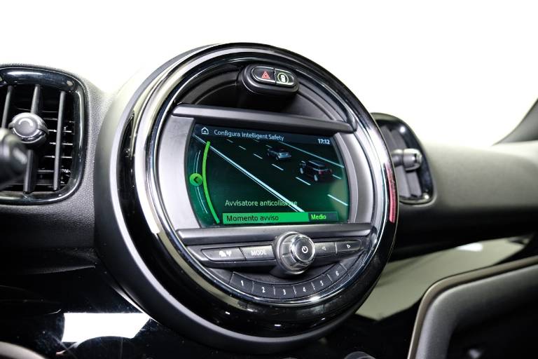 MINI Countryman 33