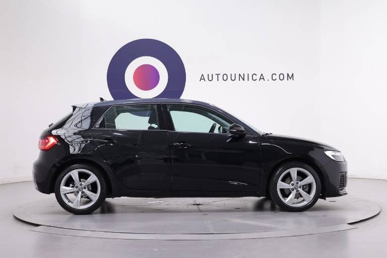 AUDI A1 4