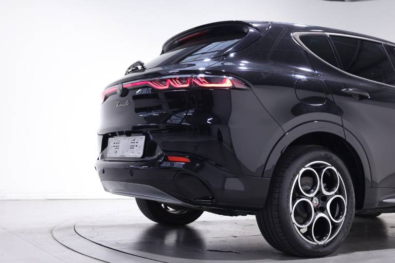 ALFA ROMEO Tonale 13