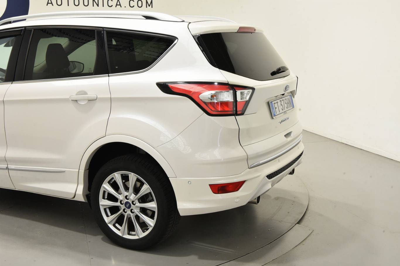 FORD Kuga 32