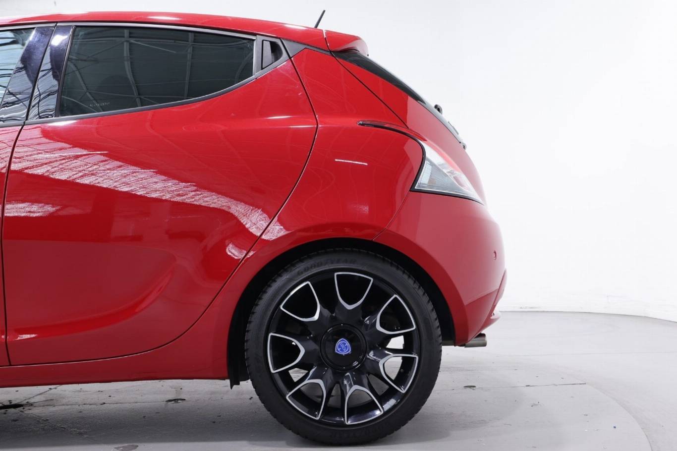 LANCIA Ypsilon 30