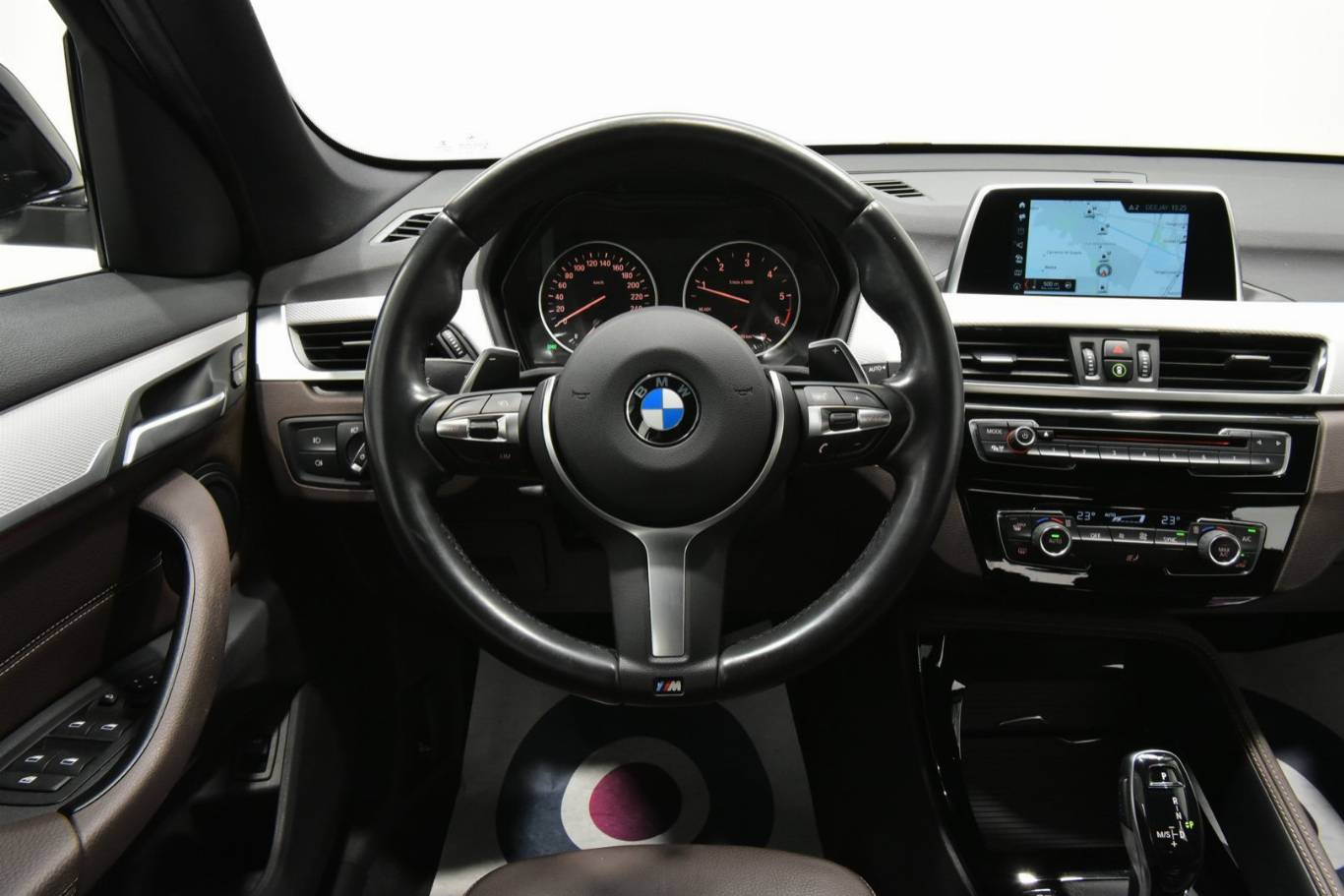 BMW X1 21