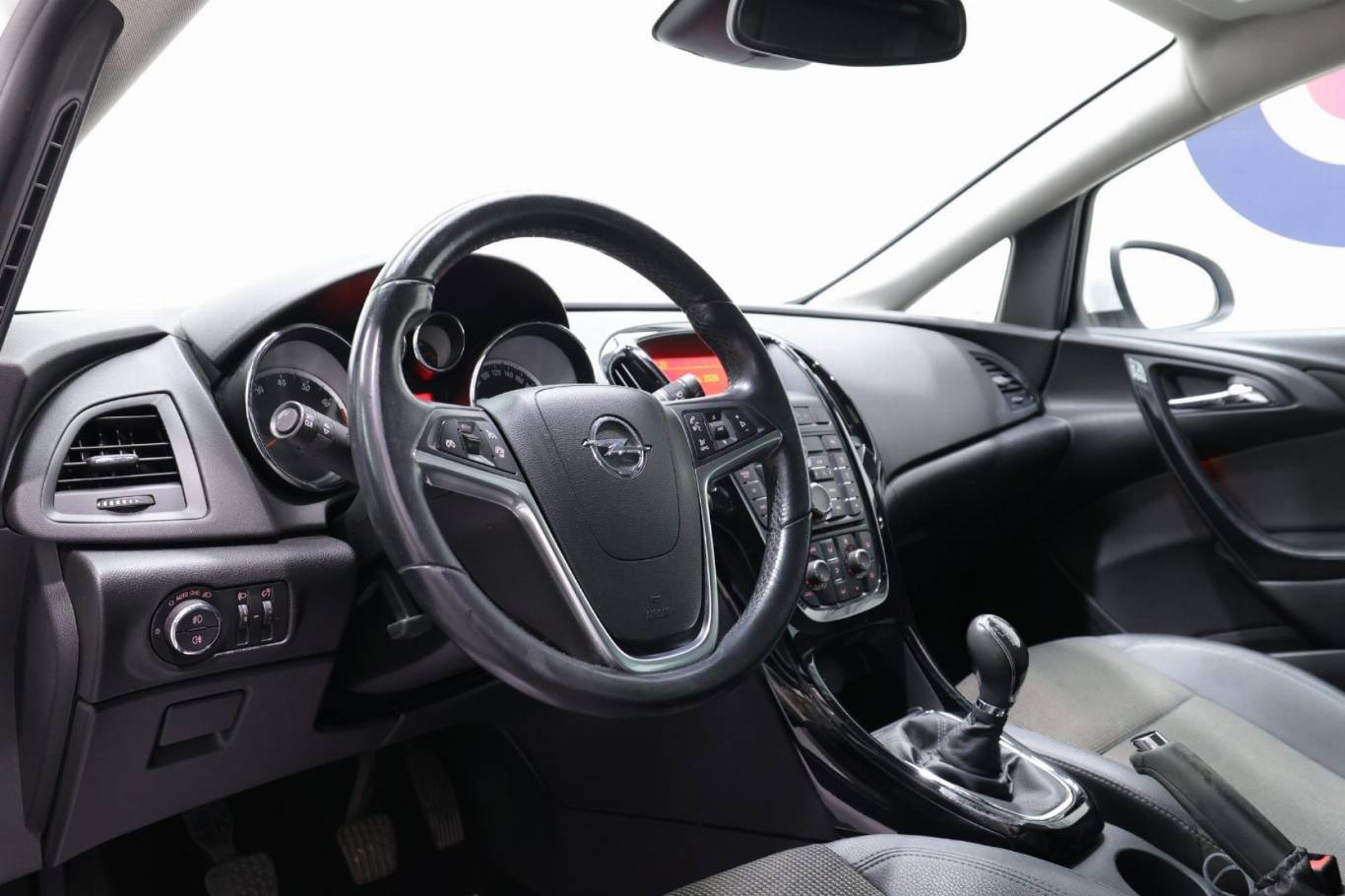 OPEL Astra 5