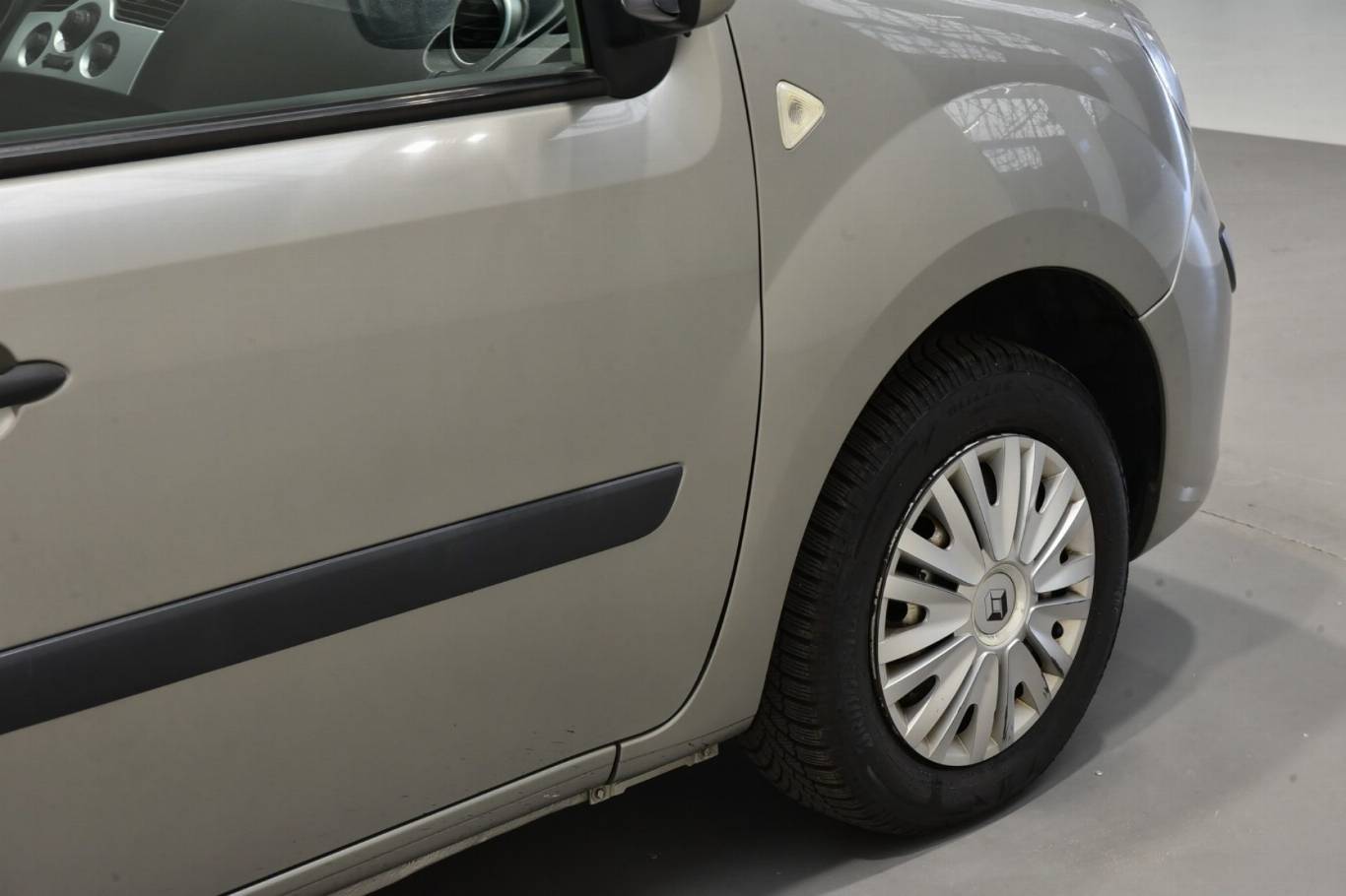 RENAULT Kangoo 42