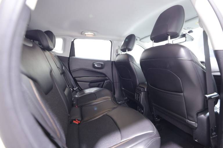 JEEP Compass 53
