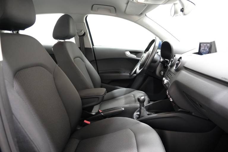 AUDI A1 56