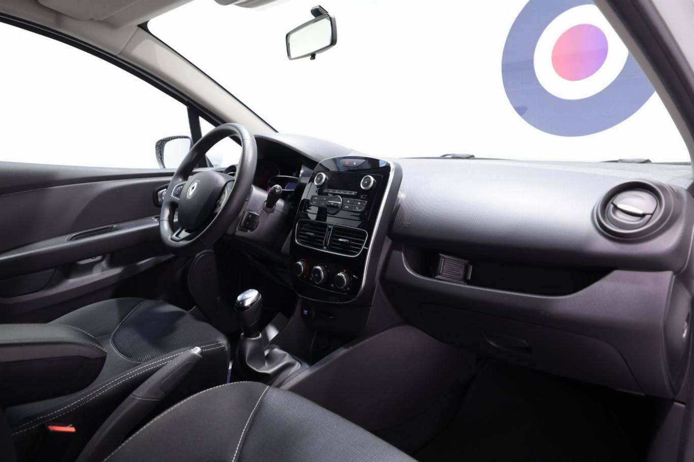 RENAULT Clio 43