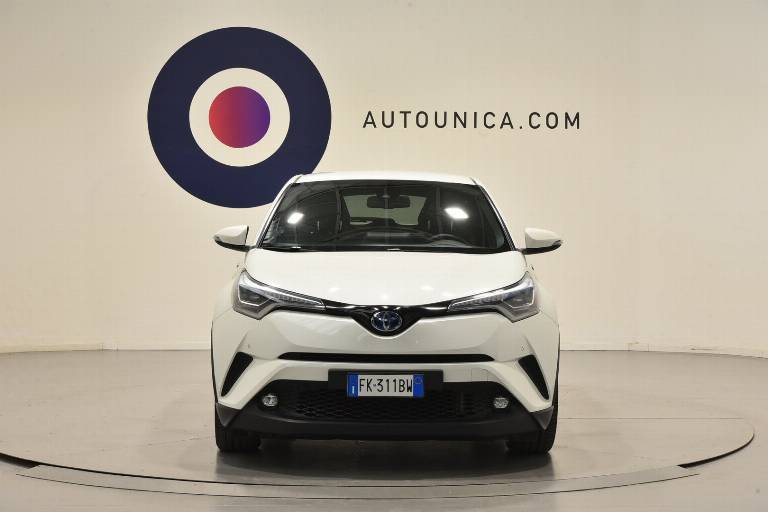 TOYOTA C-HR 5
