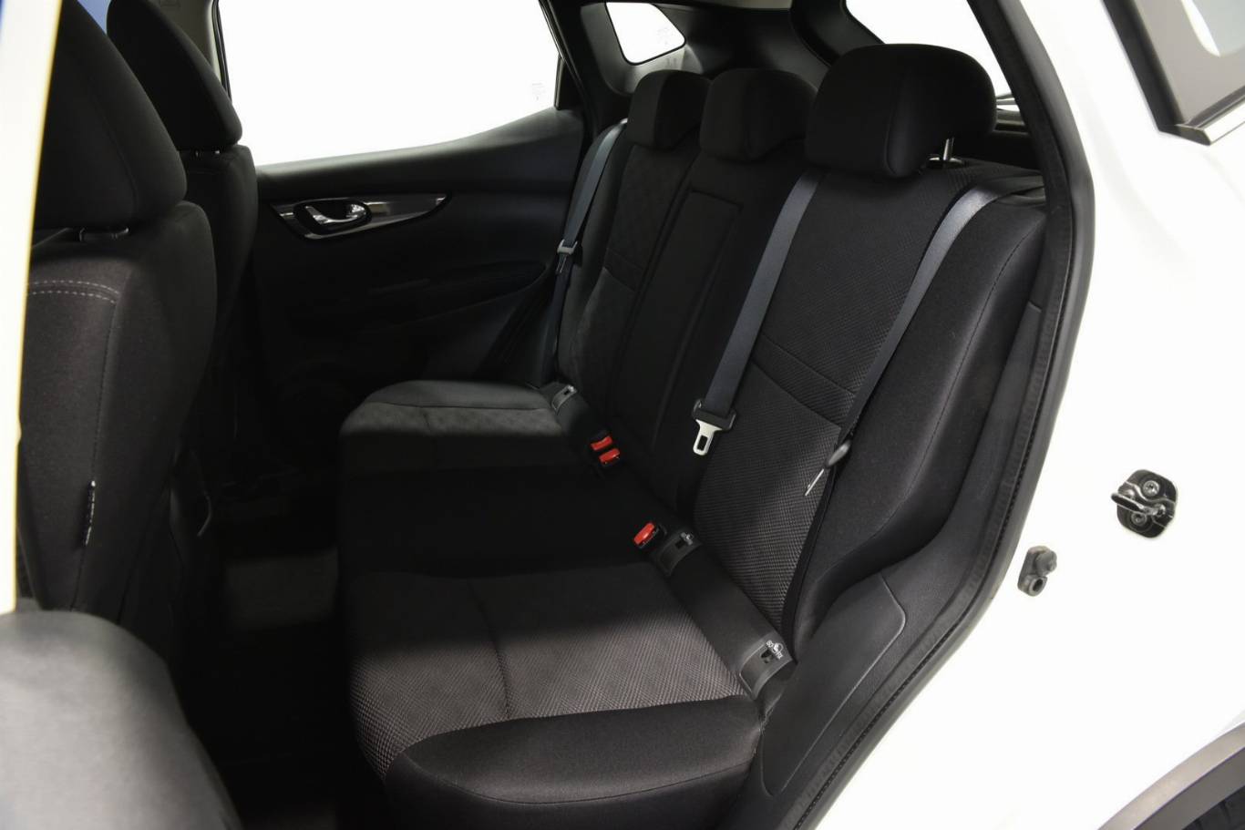NISSAN Qashqai 17