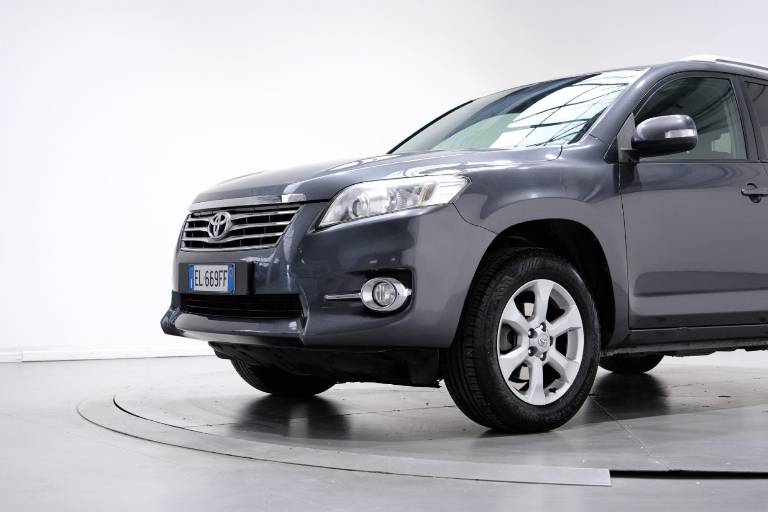 TOYOTA RAV 4 MY23 48