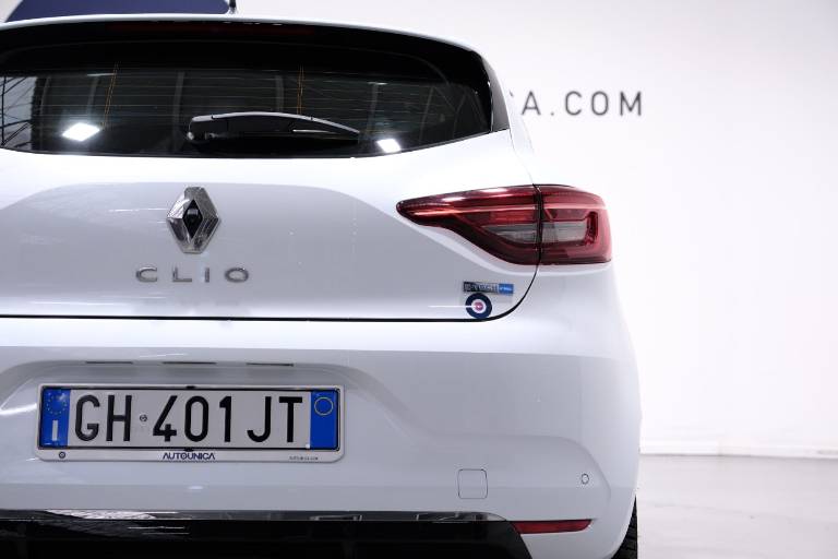 RENAULT Clio 53