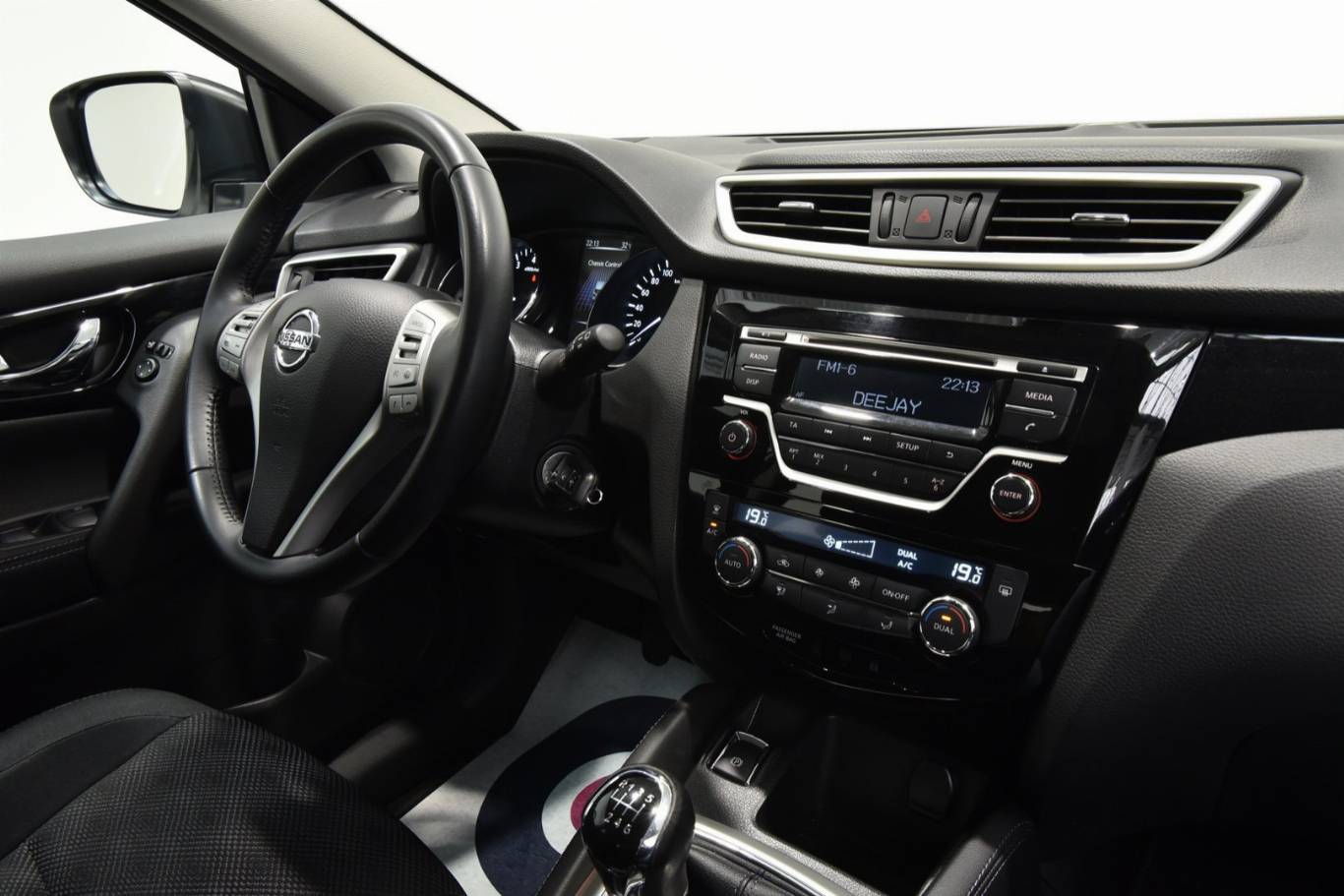 NISSAN Qashqai 23