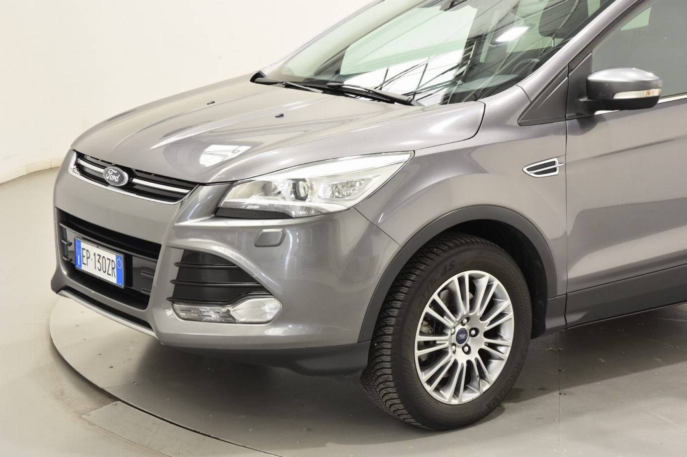 FORD Kuga 14