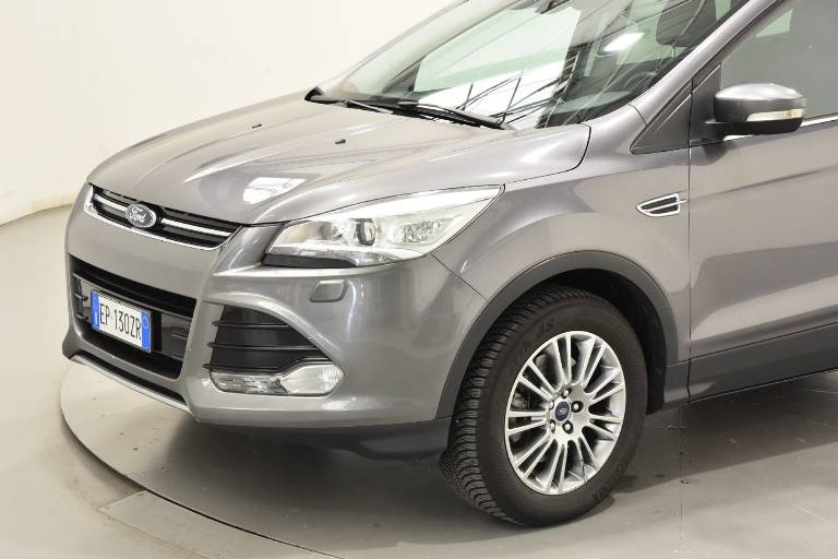 FORD Kuga 14