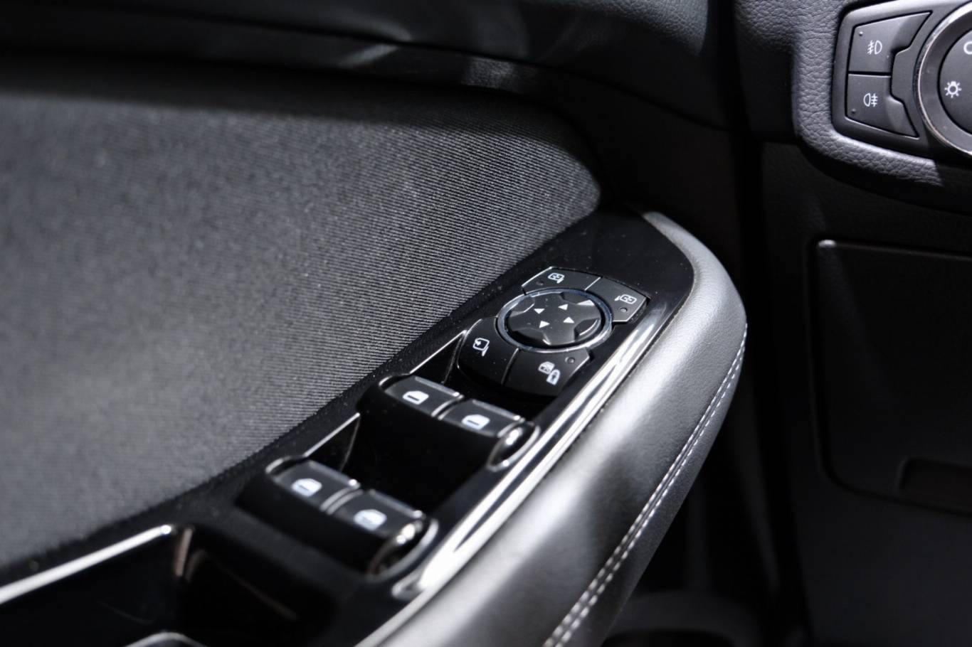 FORD S-Max 34