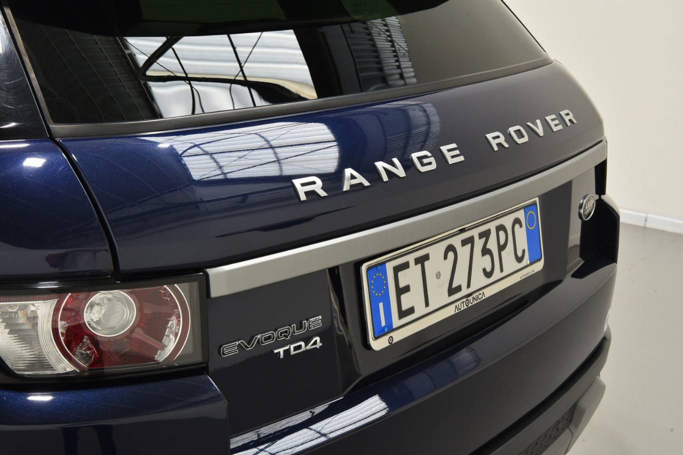 LAND ROVER Range Rover Evoque 45