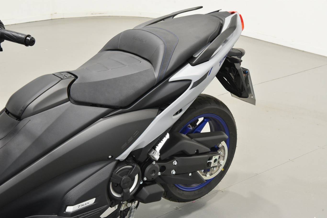 YAMAHA T-Max 560 63