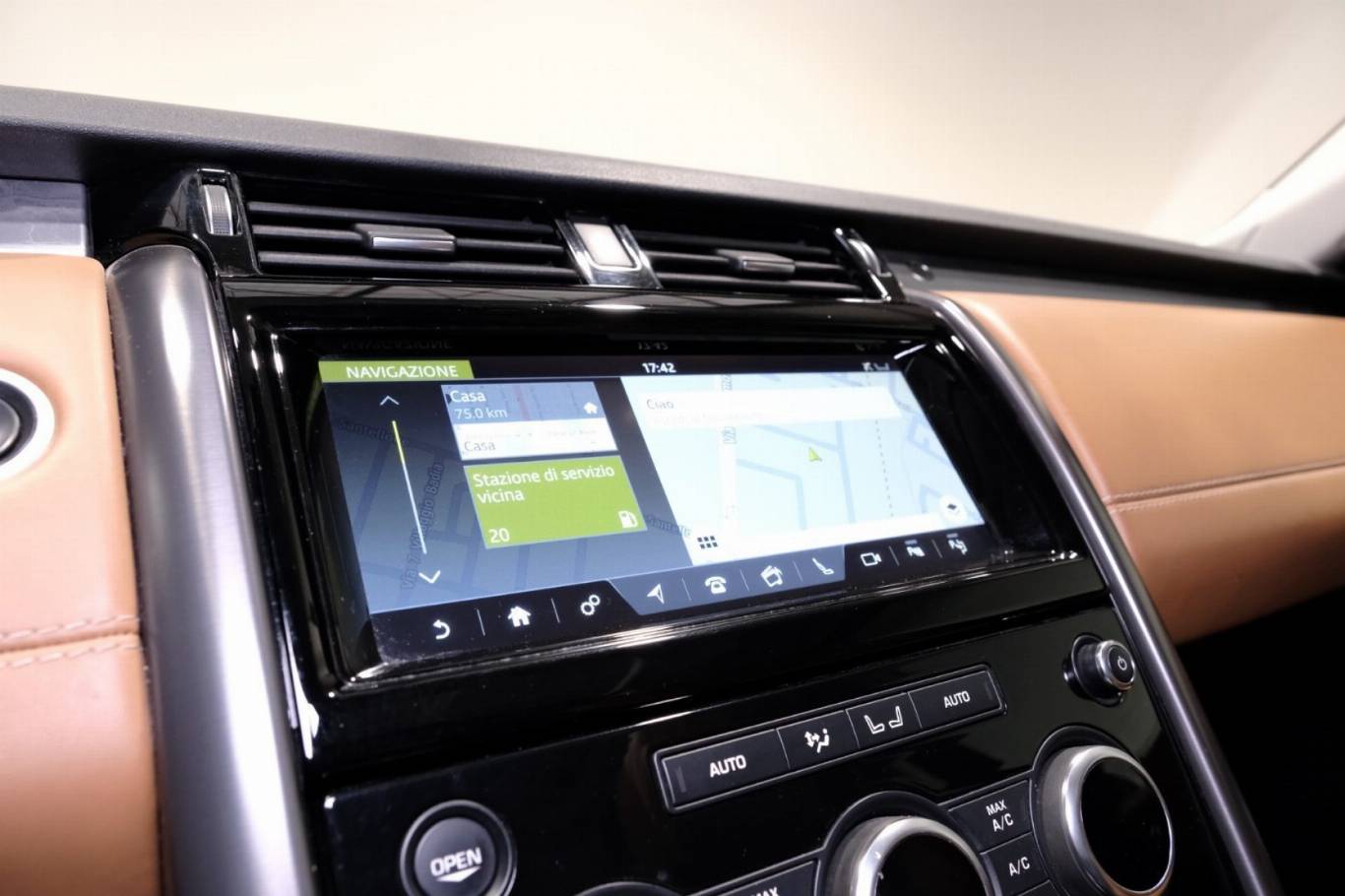 LAND ROVER Discovery 27