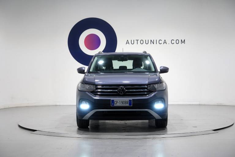 VOLKSWAGEN T-Cross 2