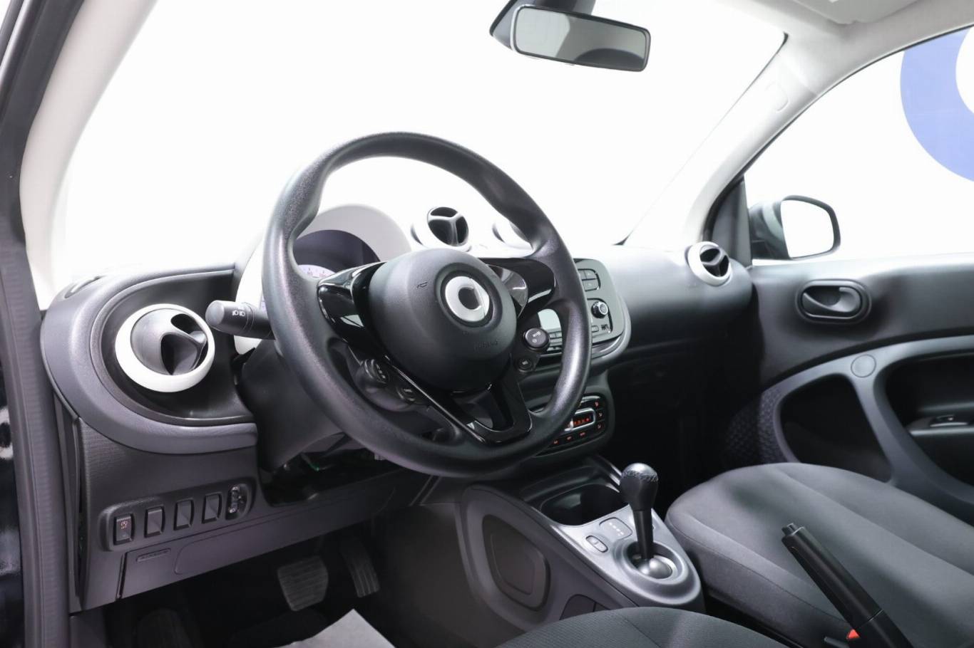 SMART ForTwo 5