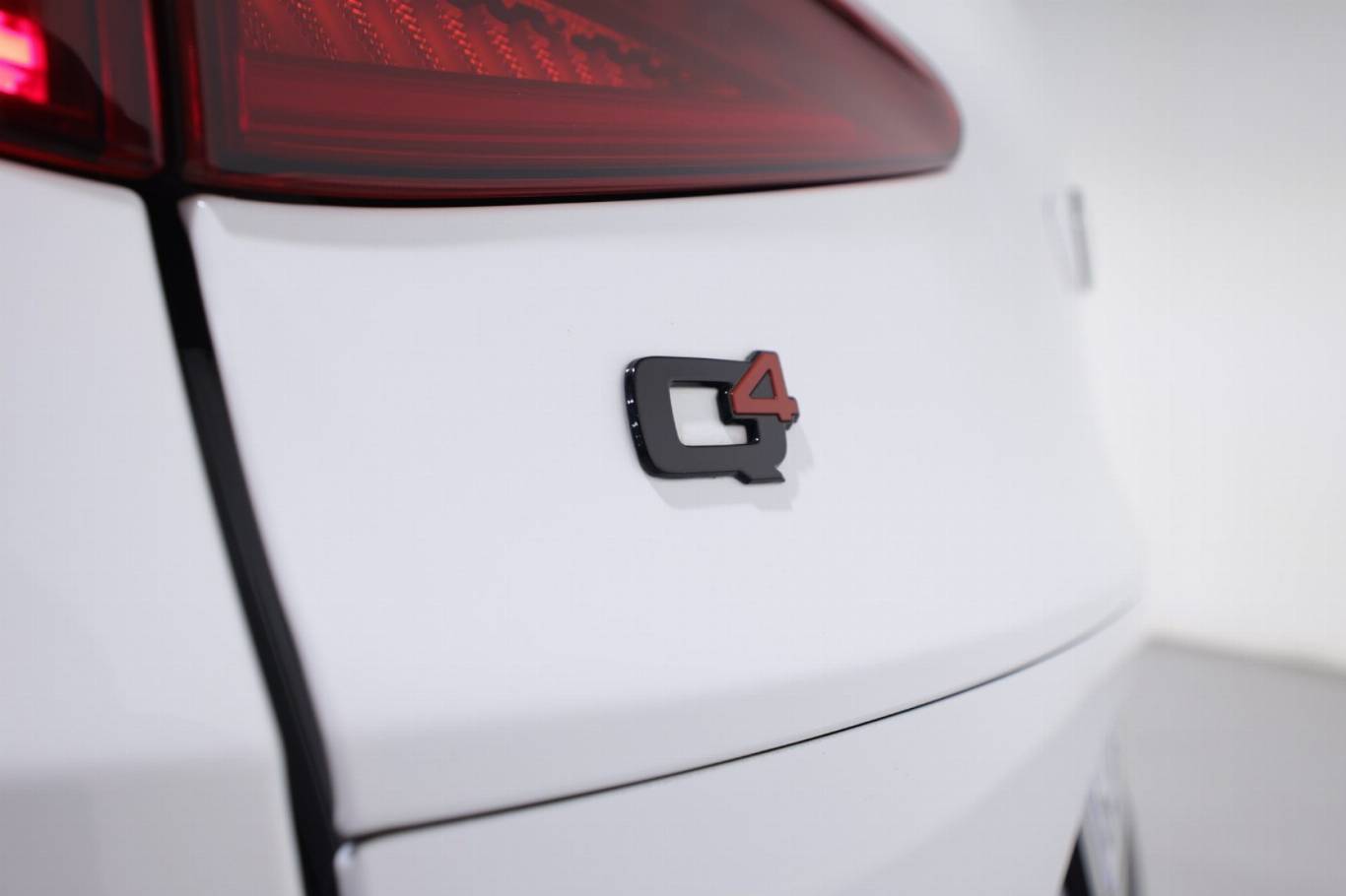 ALFA ROMEO Stelvio 44