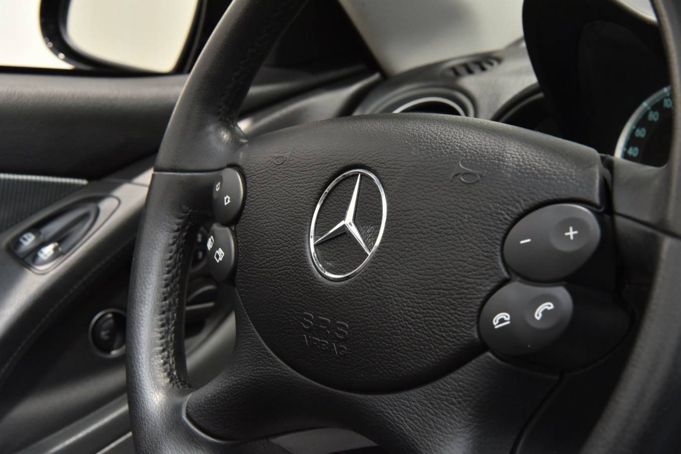 MERCEDES-BENZ SL 350 24