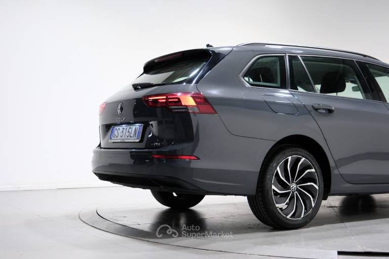 VOLKSWAGEN Golf 50