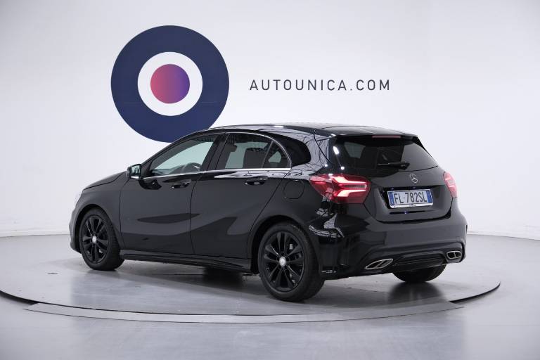 MERCEDES-BENZ A 180 17