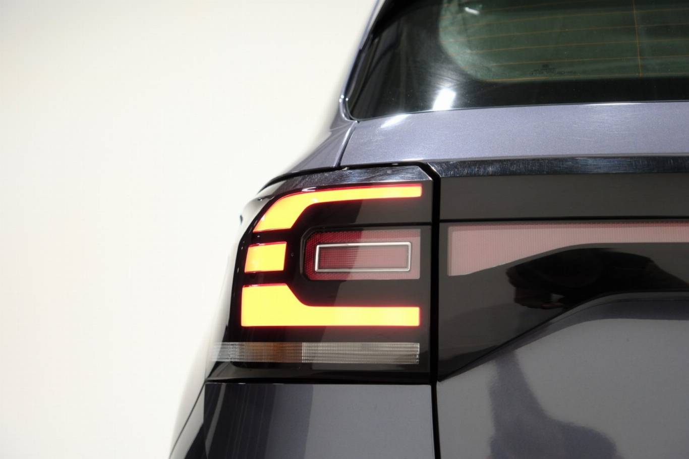 VOLKSWAGEN T-Cross 41
