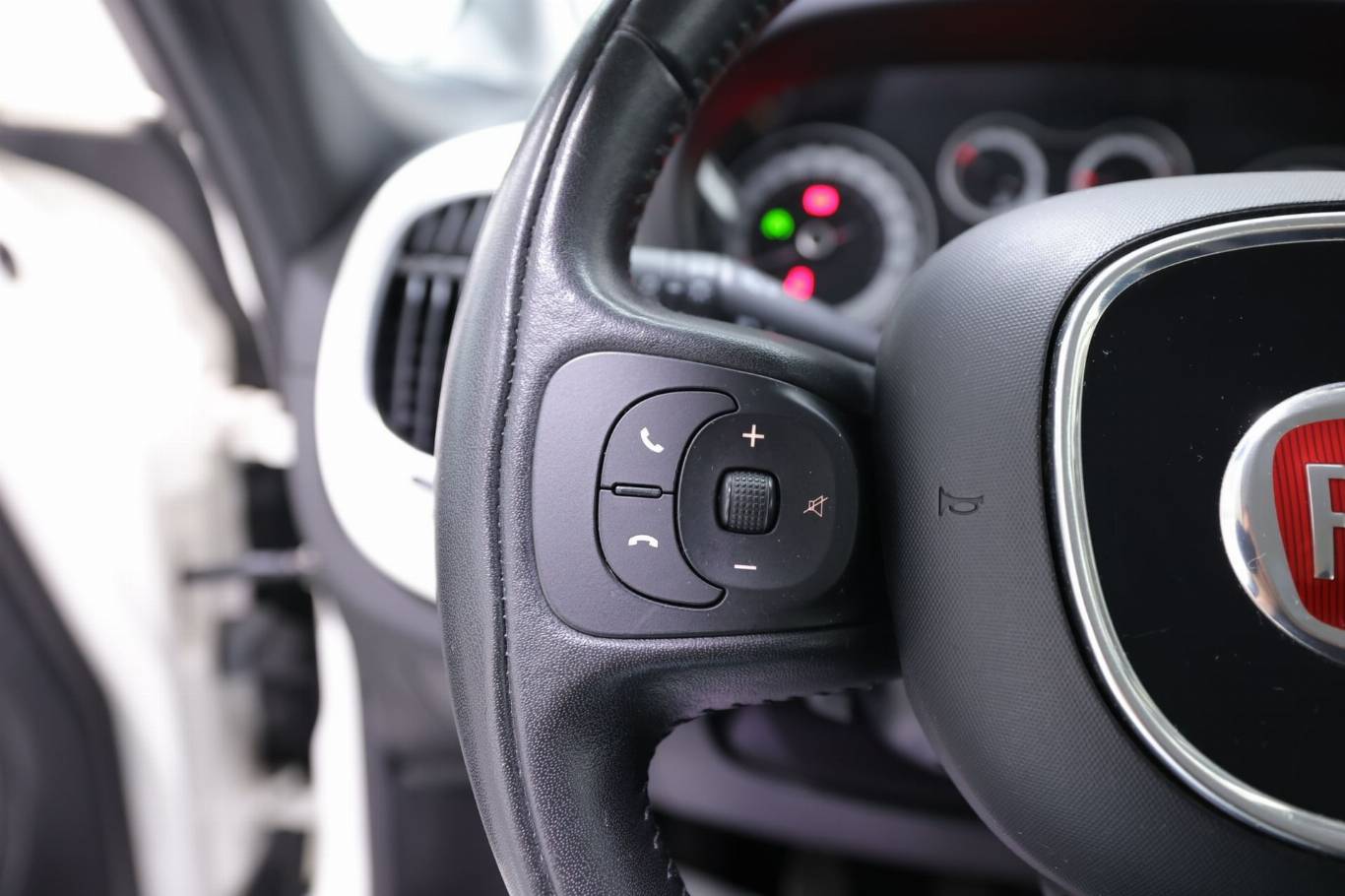 FIAT 500L 17
