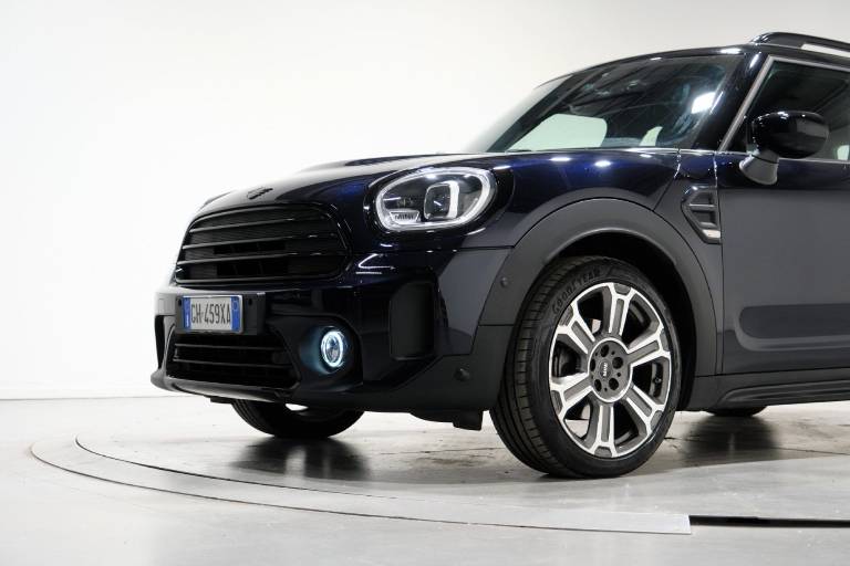 MINI Countryman 11