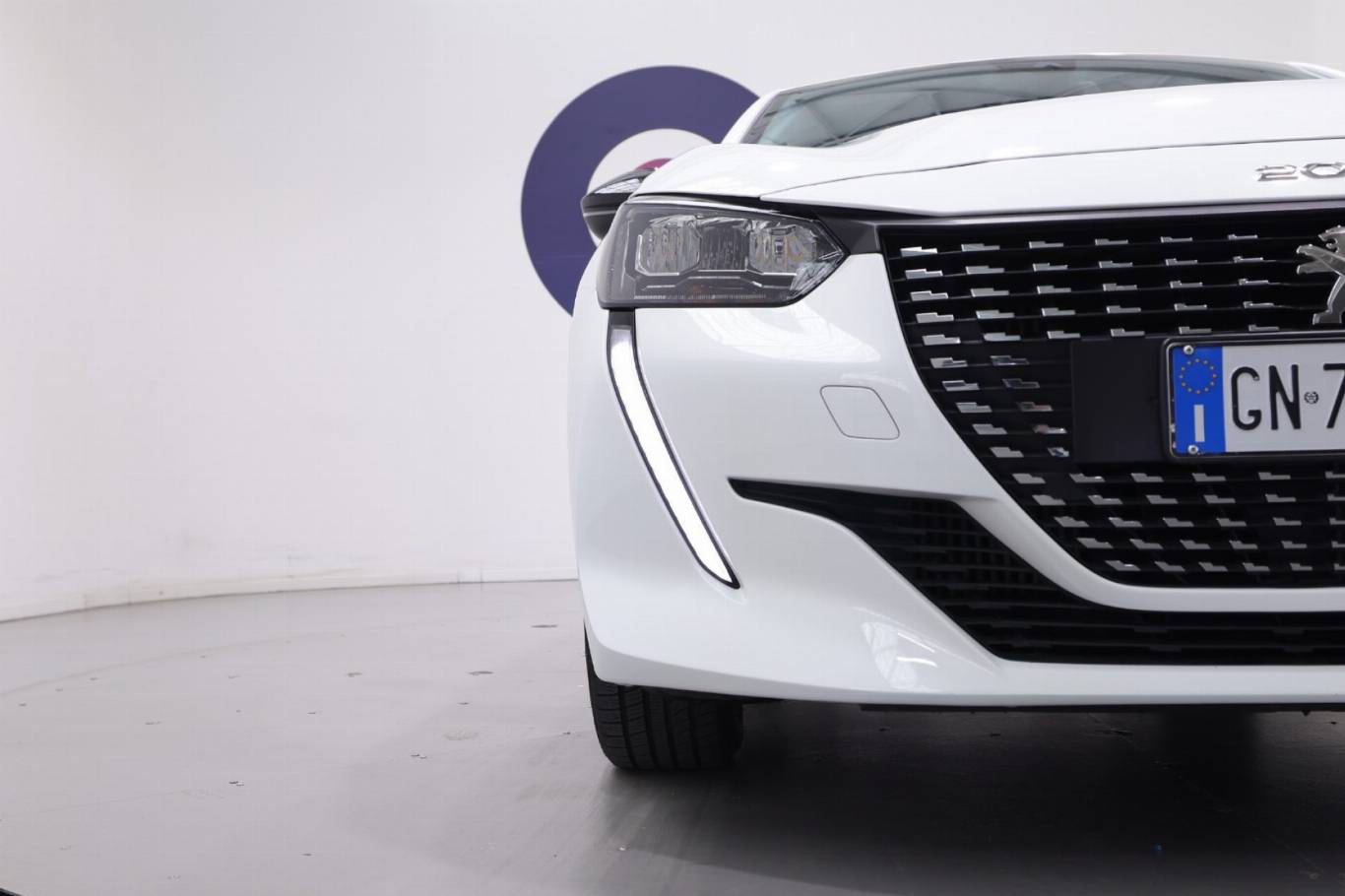 PEUGEOT 208 40