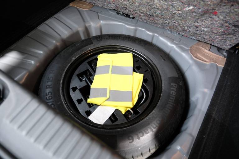 RENAULT Clio 57