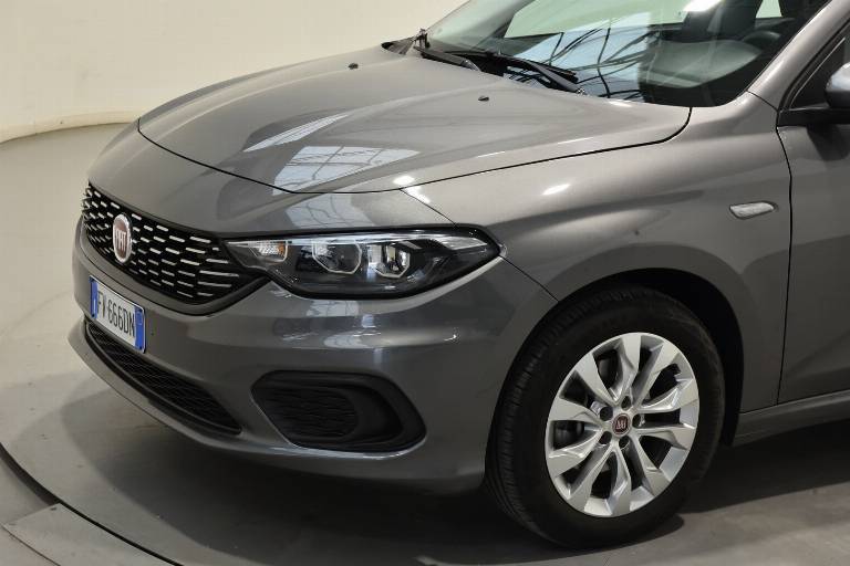 FIAT Tipo 16